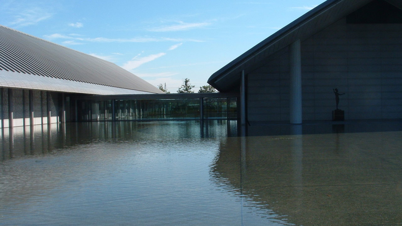 佐川美術館